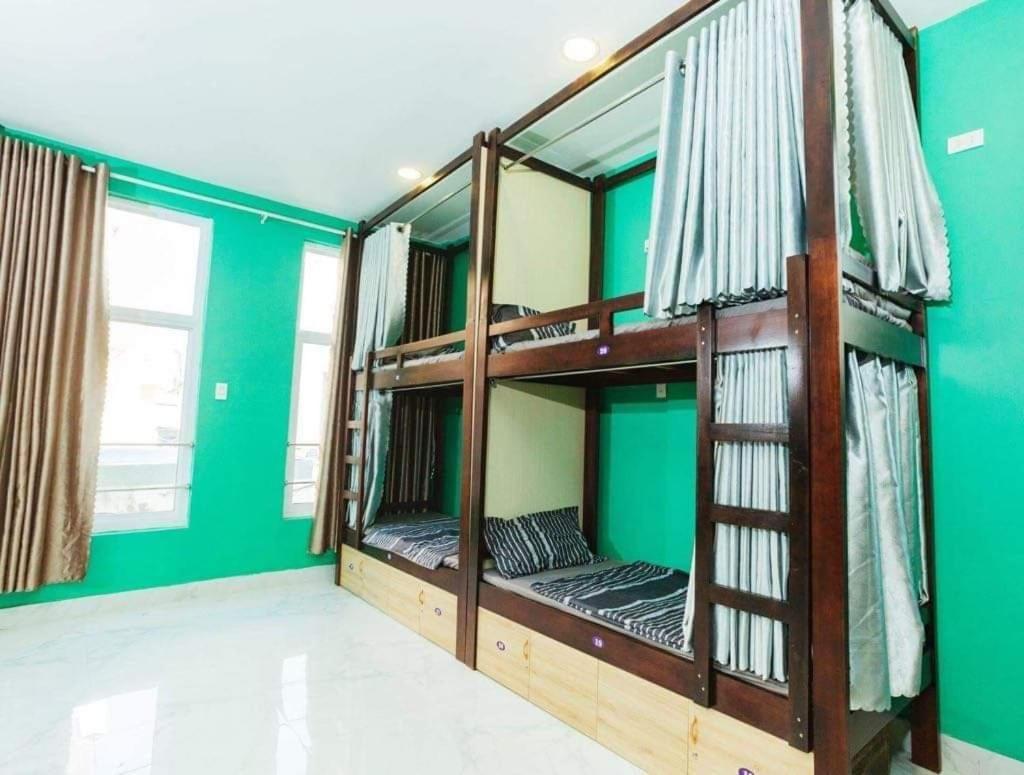 Ngoc Huong Hostel & Apartments Куи Нхон Стая снимка