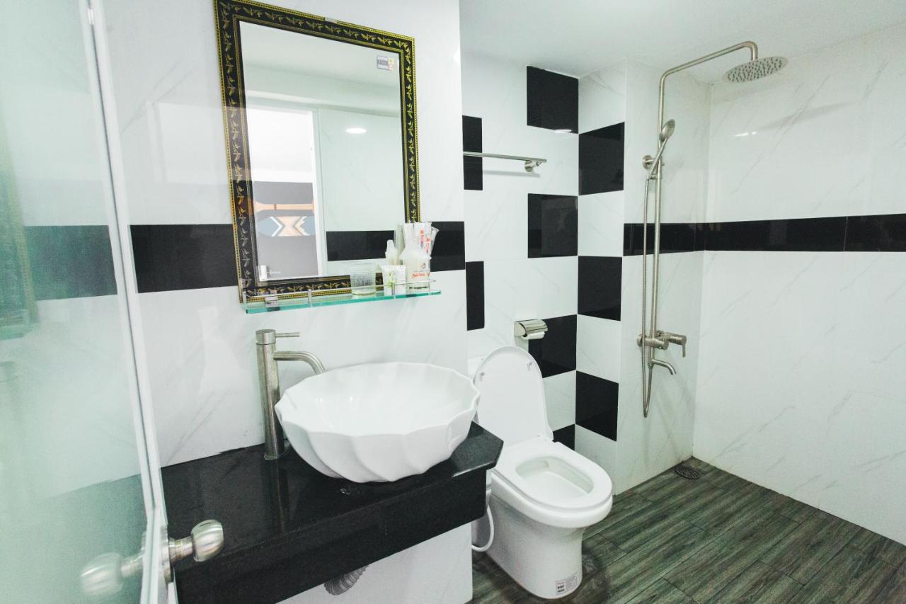 Ngoc Huong Hostel & Apartments Куи Нхон Екстериор снимка